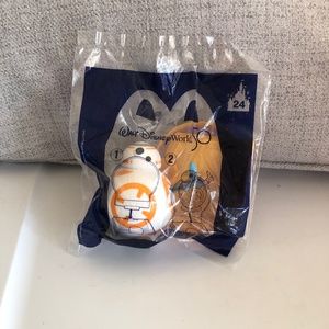 NIP 2021 McDonald’s WDW 50th Anniversary Happy Meal toy #24 BB-8